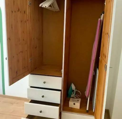 Gemuetliches In Bad Wilhelmshoehe 카셀